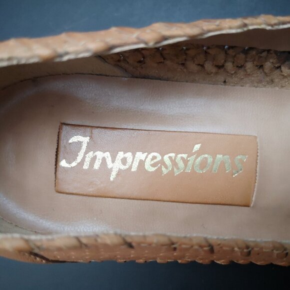 Impressions Ladies Size 8.5 B Tan Made in Brazil Leather Upper Wedge Heel Shoes - Picture 6 of 10